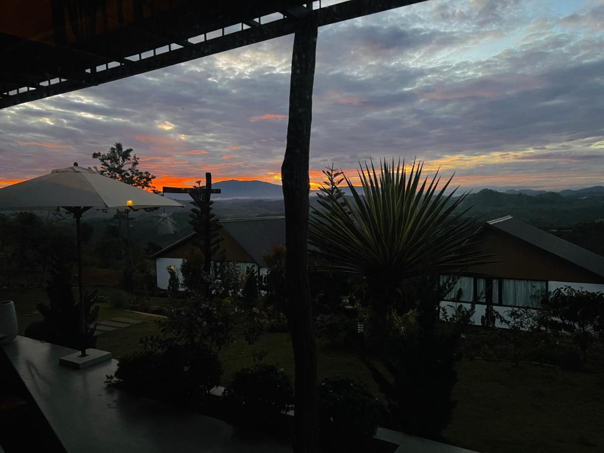Gia Nghĩa Star Hill Dak Nong Retreatヴィラ エクステリア 写真